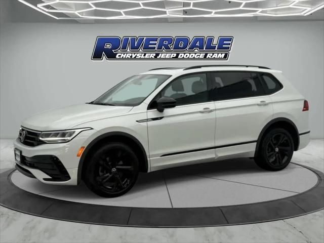 2023 Volkswagen Tiguan 2.0T SE R-Line Black