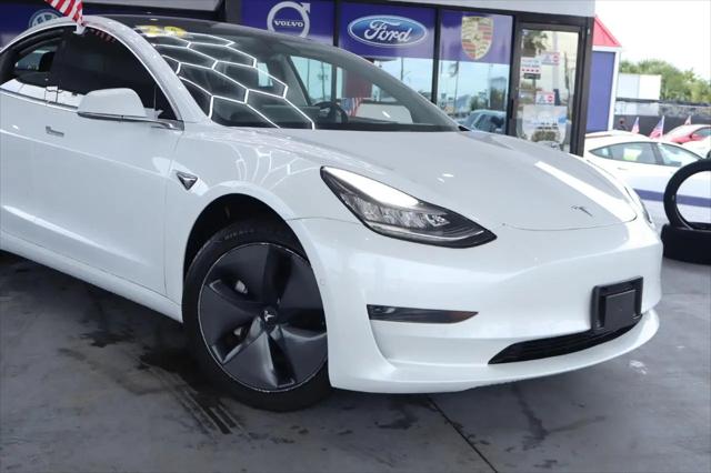 2020 Tesla Model 3 Standard Range Rear-Wheel Drive
