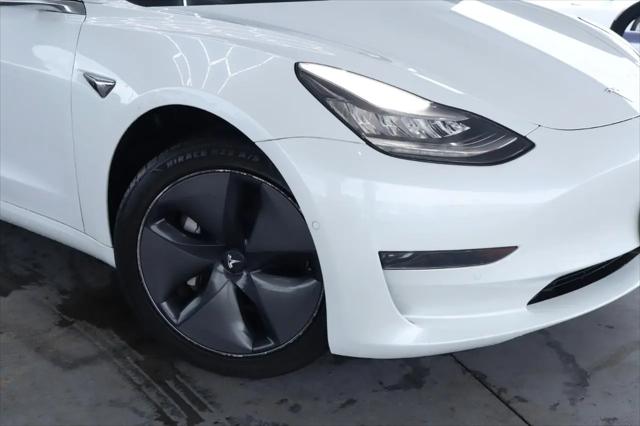 2020 Tesla Model 3 Standard Range Rear-Wheel Drive