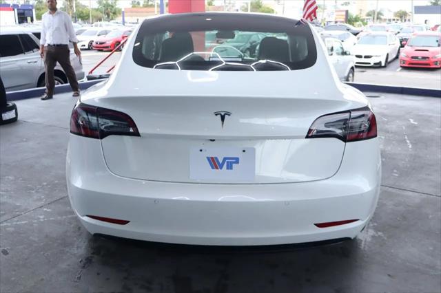 2020 Tesla Model 3 Standard Range Rear-Wheel Drive