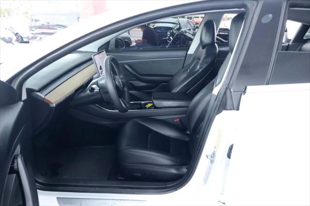 2020 Tesla Model 3 Standard Range Rear-Wheel Drive