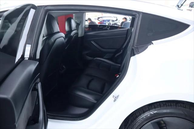 2020 Tesla Model 3 Standard Range Rear-Wheel Drive