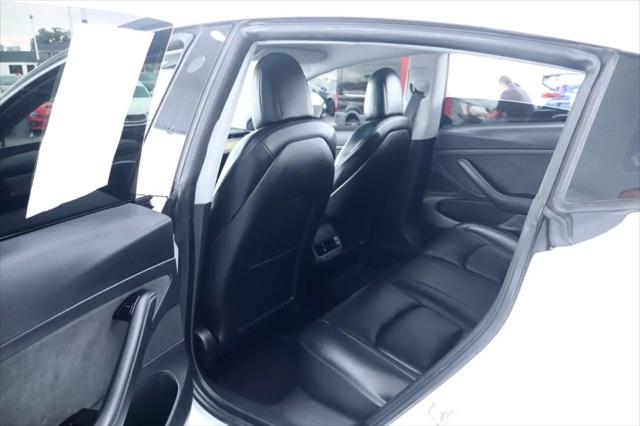 2020 Tesla Model 3 Standard Range Rear-Wheel Drive