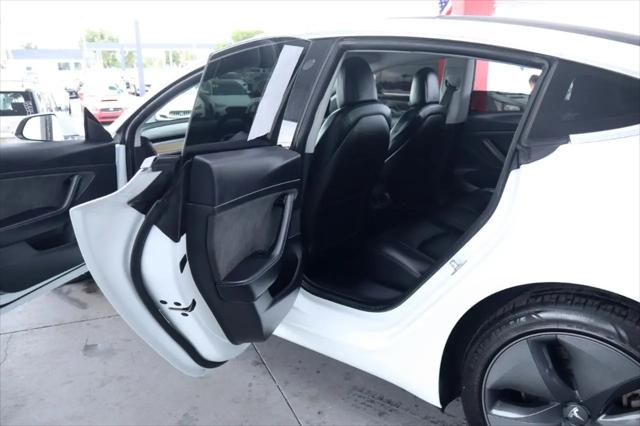 2020 Tesla Model 3 Standard Range Rear-Wheel Drive