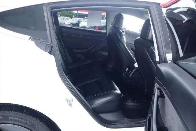 2020 Tesla Model 3 Standard Range Rear-Wheel Drive