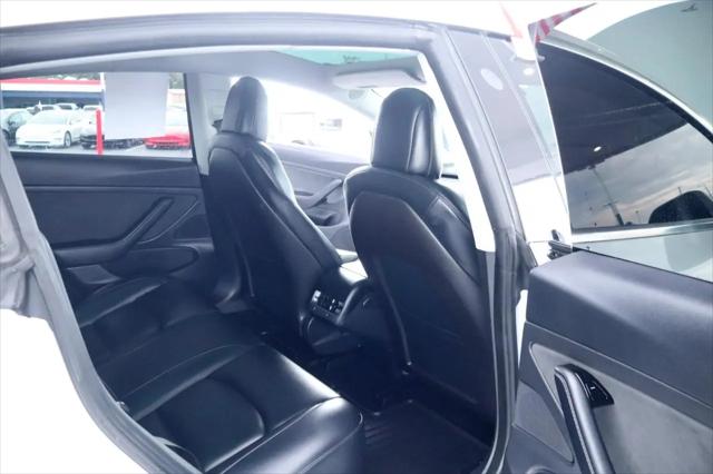 2020 Tesla Model 3 Standard Range Rear-Wheel Drive