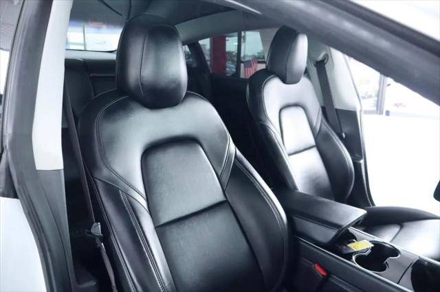 2020 Tesla Model 3 Standard Range Rear-Wheel Drive