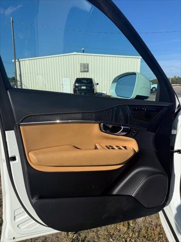 2021 Volvo XC90 T6 Inscription 7 Passenger