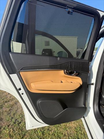 2021 Volvo XC90 T6 Inscription 7 Passenger