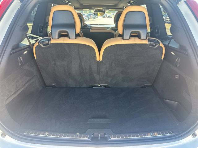 2021 Volvo XC90 T6 Inscription 7 Passenger