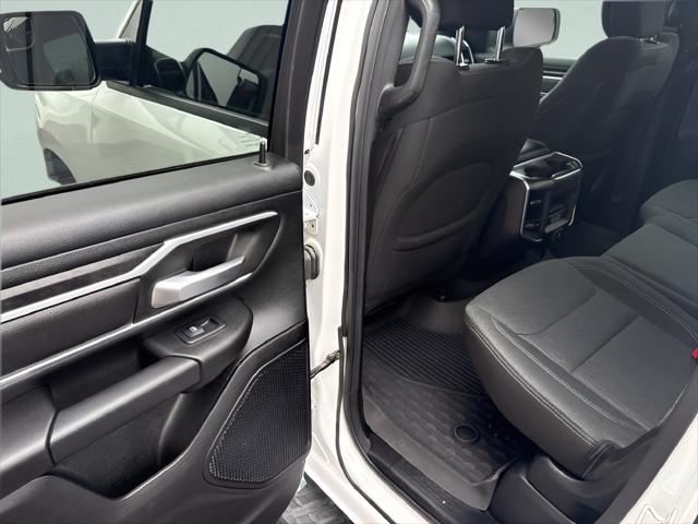 2022 Ram 1500 Big Horn Quad Cab 4x4 64 Box