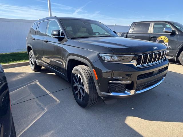 2025 Jeep Grand Cherokee L Limited 4x4 for sale in Waukee, IA