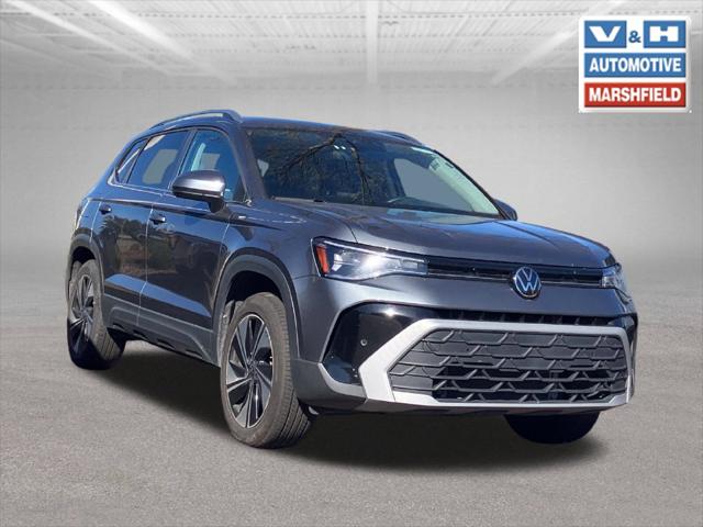 2025 Volkswagen Taos 1.5T SE for sale in Marshfield, WI
