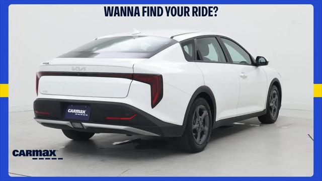 2025 Kia K4 LXS