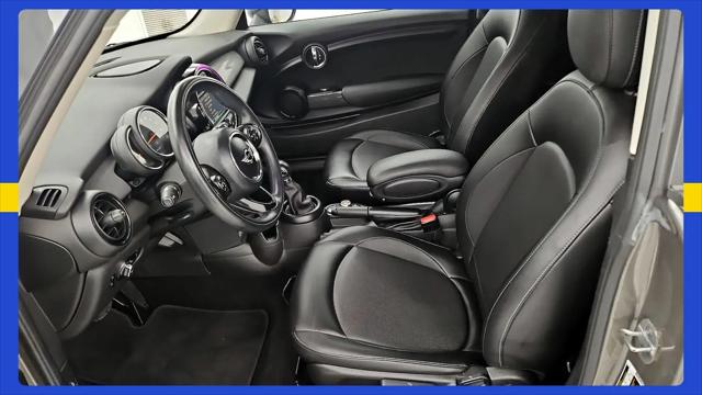 2017 MINI Hardtop Cooper