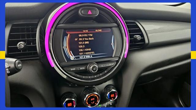2017 MINI Hardtop Cooper