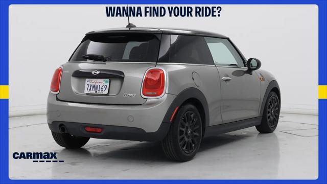 2017 MINI Hardtop Cooper