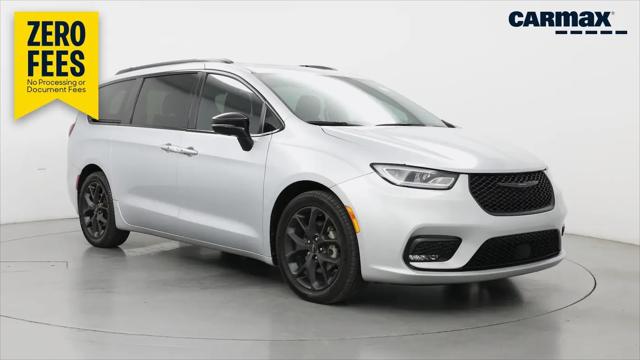 2023 Chrysler Pacifica Limited for sale in Clearwater, FL
