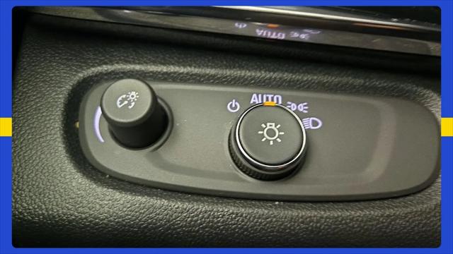 2025 Buick NV Sport Touring FWD