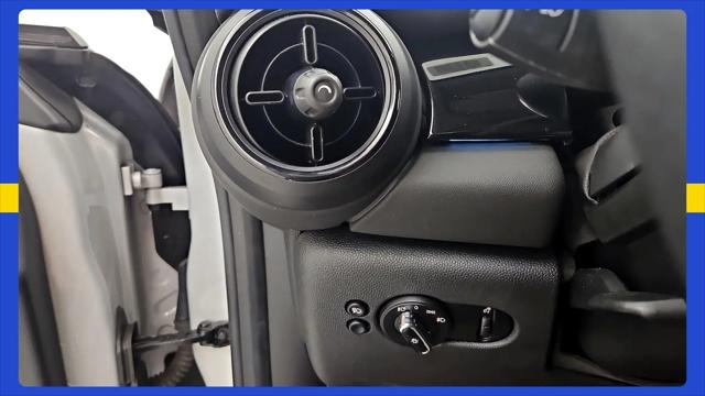 2022 MINI SE Hardtop Cooper