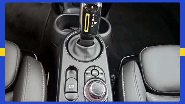 2022 MINI SE Hardtop Cooper