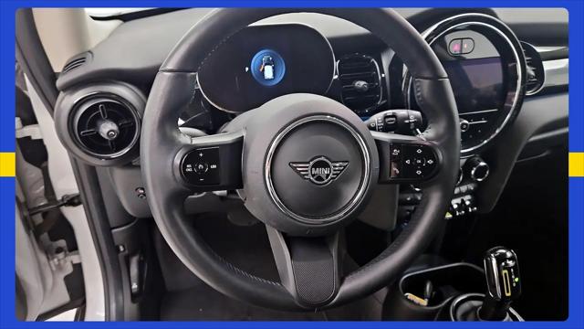 2022 MINI SE Hardtop Cooper