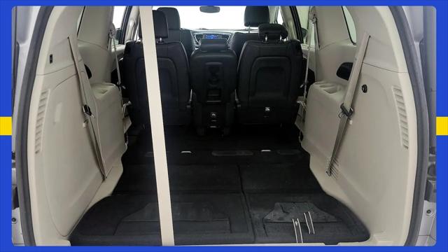 2020 Chrysler Pacifica Touring L