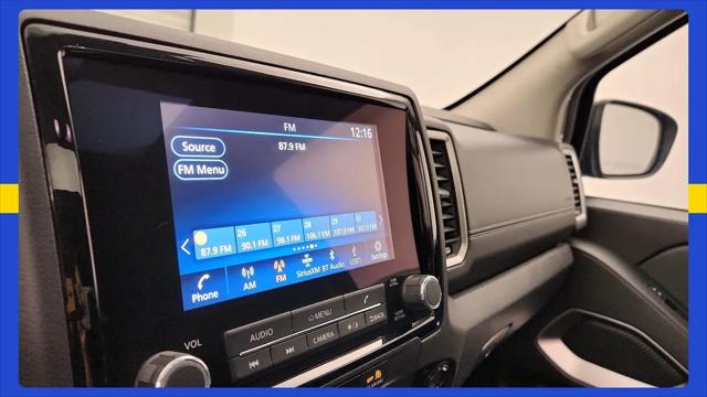 2024 Nissan Frontier Crew Cab SL 4x2