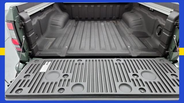 2024 Nissan Frontier Crew Cab SL 4x2