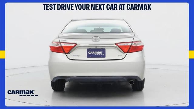 2016 Toyota Camry SE
