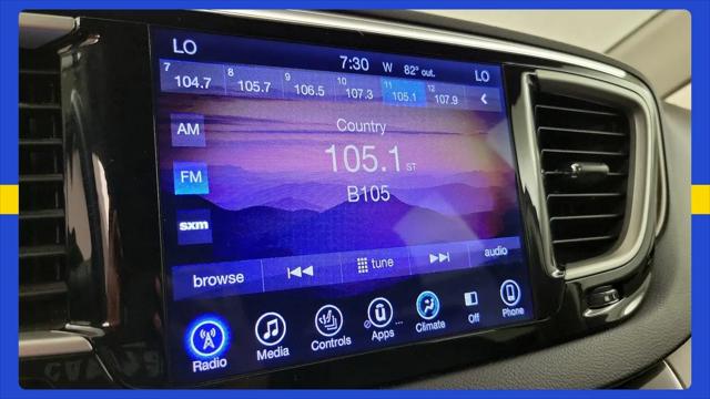 2017 Chrysler Pacifica Touring-L