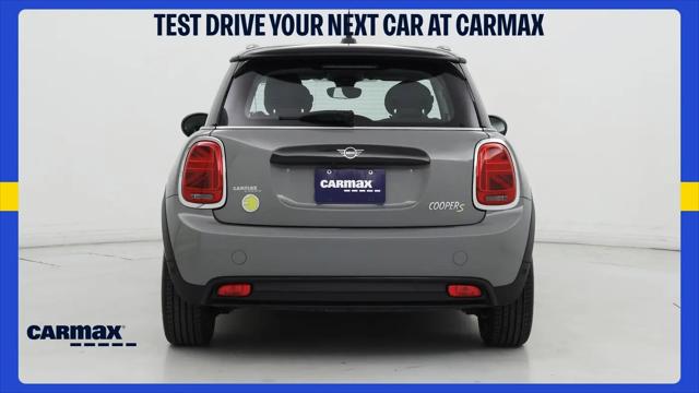 2023 MINI SE Hardtop Cooper Signature