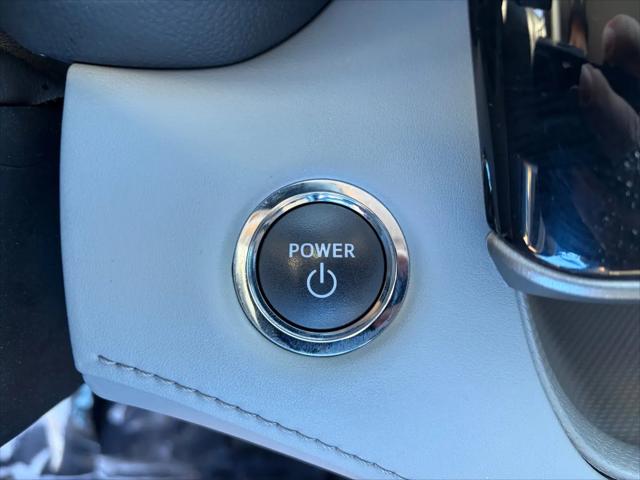2023 Toyota Highlander Hybrid LE