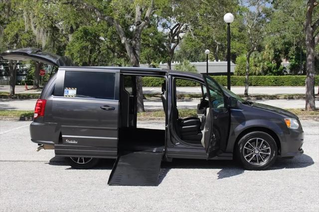2017 Dodge Grand Caravan SXT