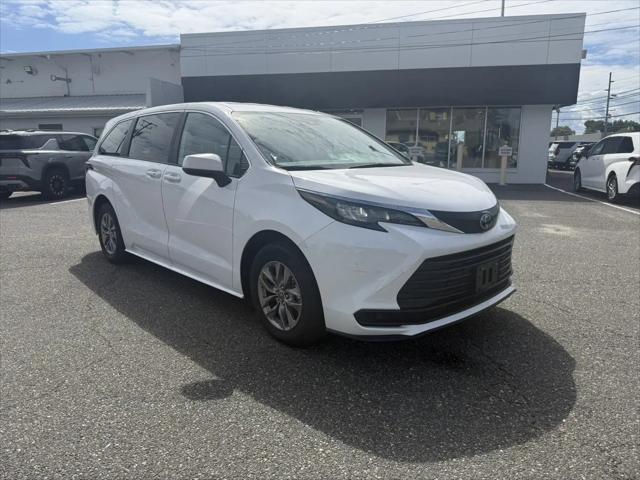 2025 Toyota Sienna LE for sale in Penns Grove, NJ