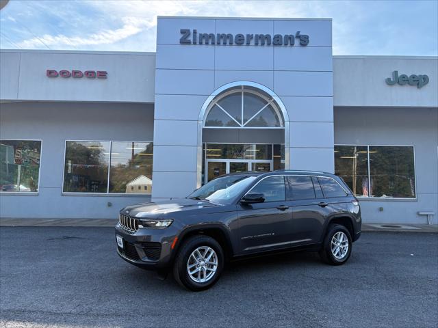 2023 Jeep Grand Cherokee Laredo X 4x4