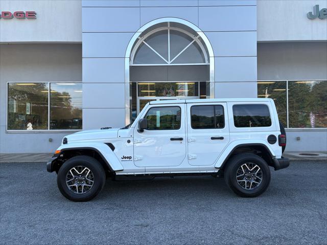 2026 Jeep Wrangler 4-Door Sahara 4x4 2026 Jeep Wrangler 4-Door Sahara 4x4