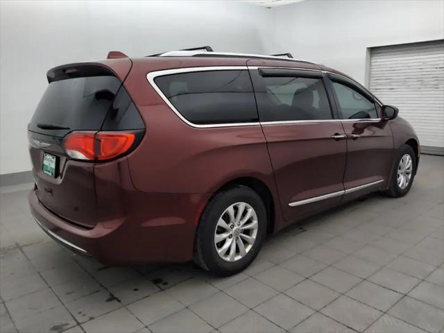 2018 Chrysler Pacifica Touring L Plus