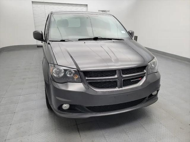 2016 Dodge Grand Caravan R/T