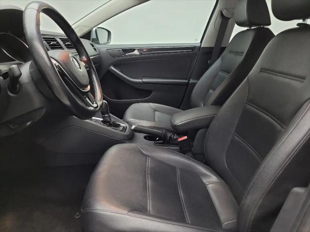 2016 Volkswagen Jetta 1.8T SEL