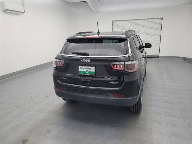 2022 Jeep Compass Latitude Lux 4x4