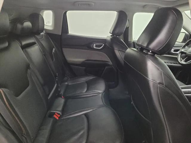 2022 Jeep Compass Latitude Lux 4x4