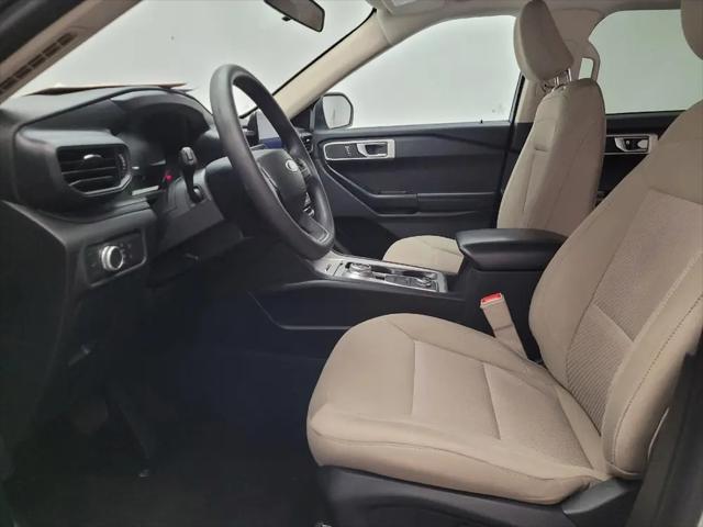 2022 Ford Explorer Base