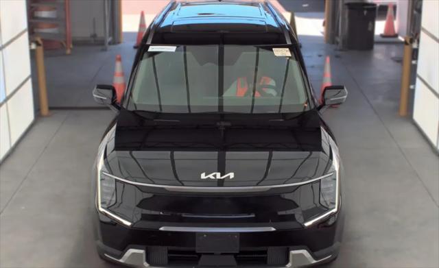 2024 Kia EV9 Wind