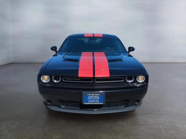 2021 Dodge Challenger SXT