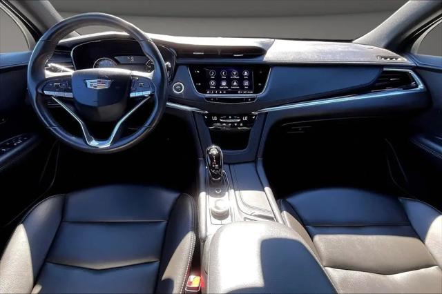 2023 Cadillac XT6 FWD Luxury