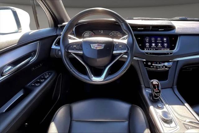 2023 Cadillac XT6 FWD Luxury