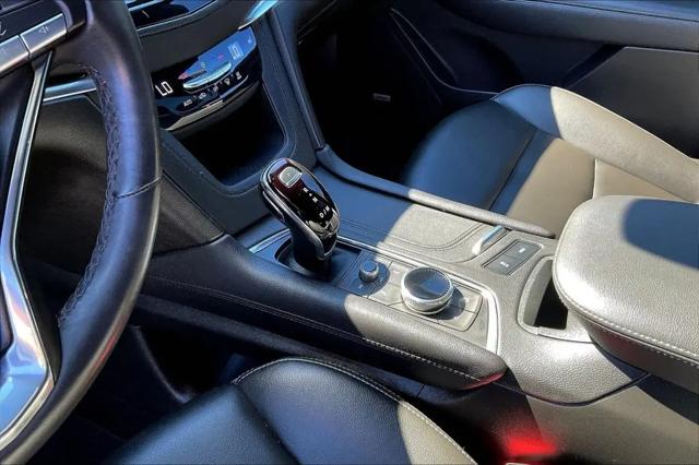 2023 Cadillac XT6 FWD Luxury