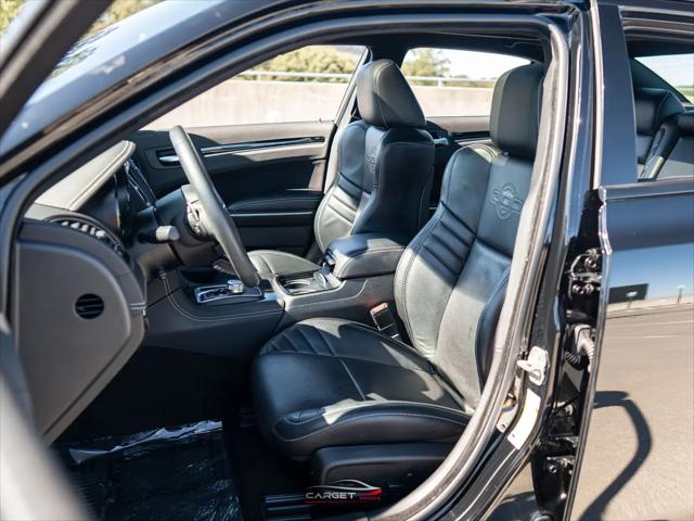 2023 Chrysler 300 300C