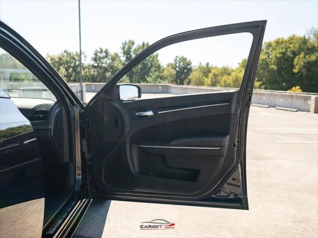 2023 Chrysler 300 300C